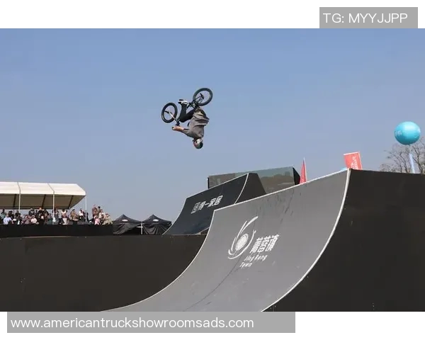 成都极限运动队在全球耐力排行榜中荣获第十名展现出卓越实力与拼搏精神 成都极限运动队在全球耐力排行榜中荣获第十名展现出卓越实力与拼搏精神